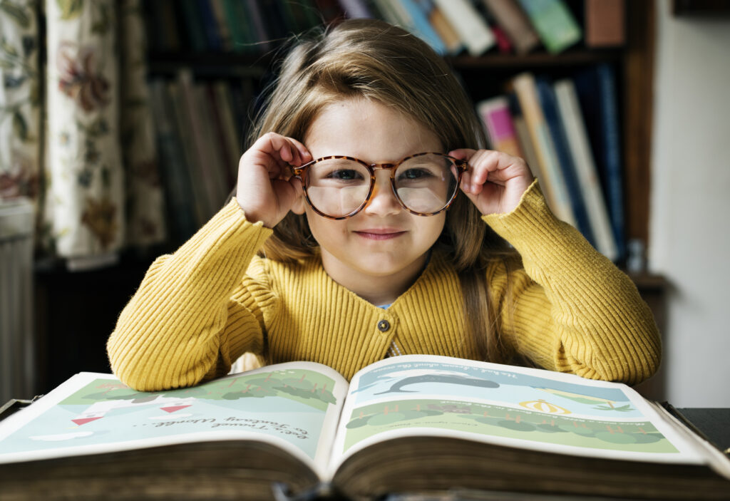 Como identificar se a dificuldade escolar do seu filho pode estar relacionada à visão?